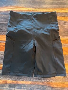 lululemon athletica Black High-Rise Bike Shorts with Side Pockets